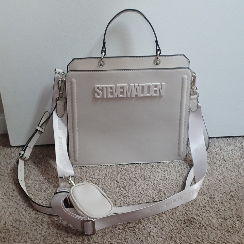 SOLD 12/25 !!